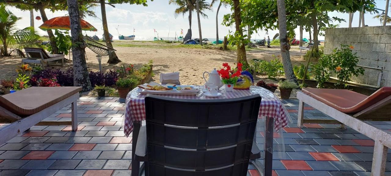 ماراريكولام Marari Anna Beach Villa المظهر الخارجي الصورة