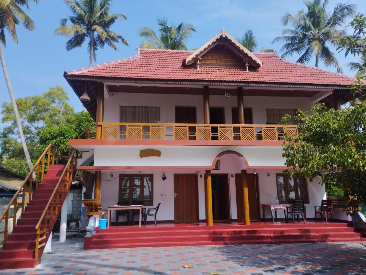 ماراريكولام Marari Anna Beach Villa المظهر الخارجي الصورة